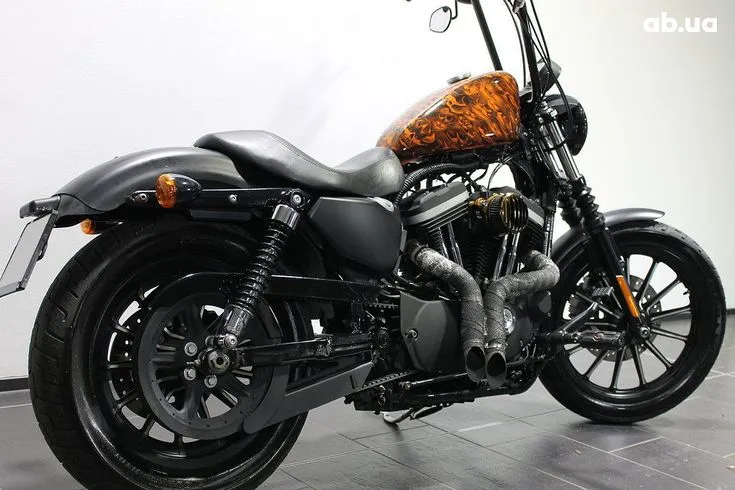 Harley-Davidson Sportster Image 8